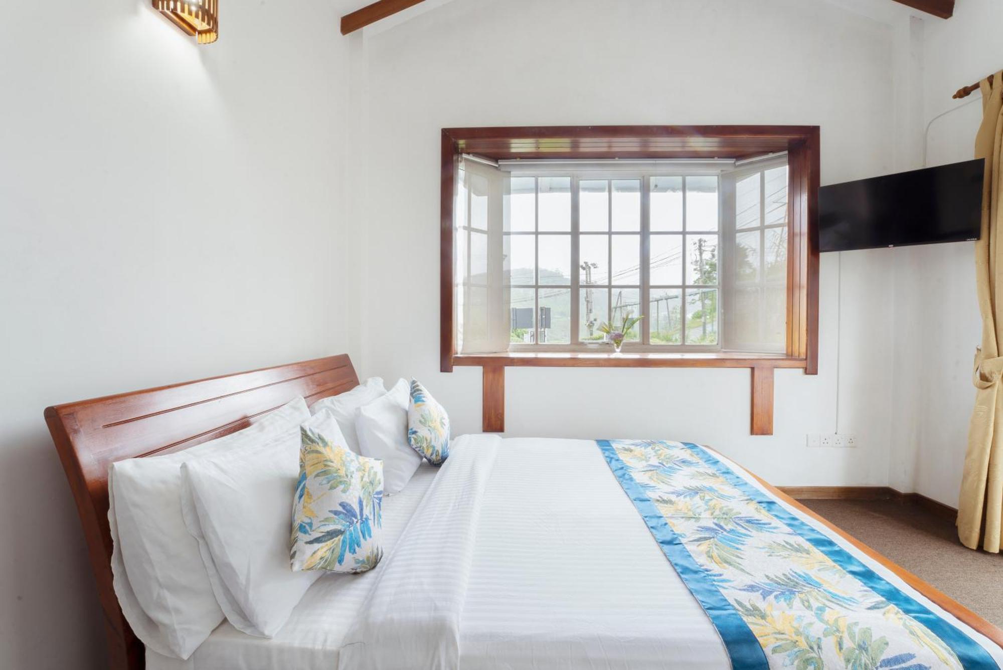 Hotel Aaradhya Nuwara Eliya Esterno foto