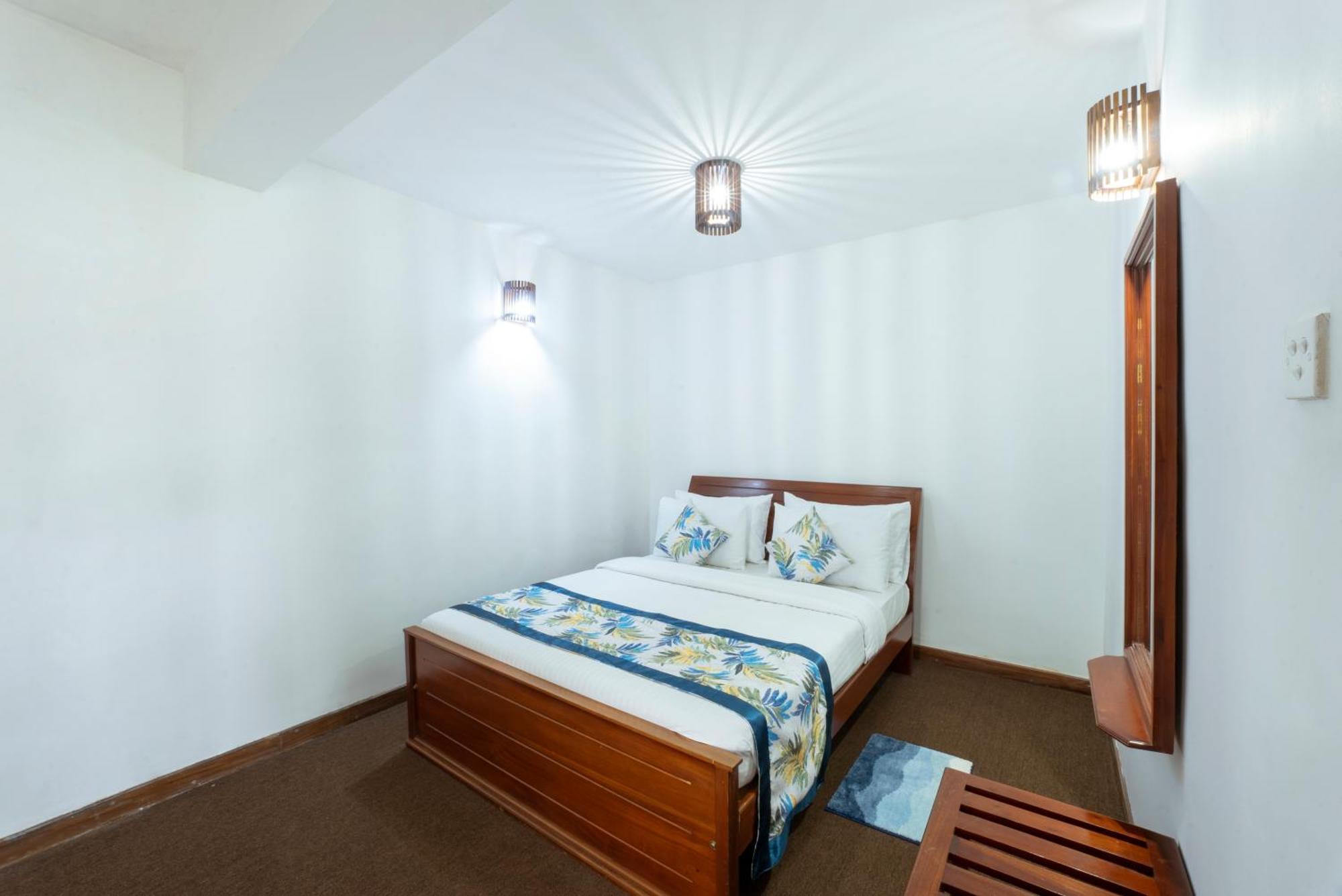Hotel Aaradhya Nuwara Eliya Esterno foto