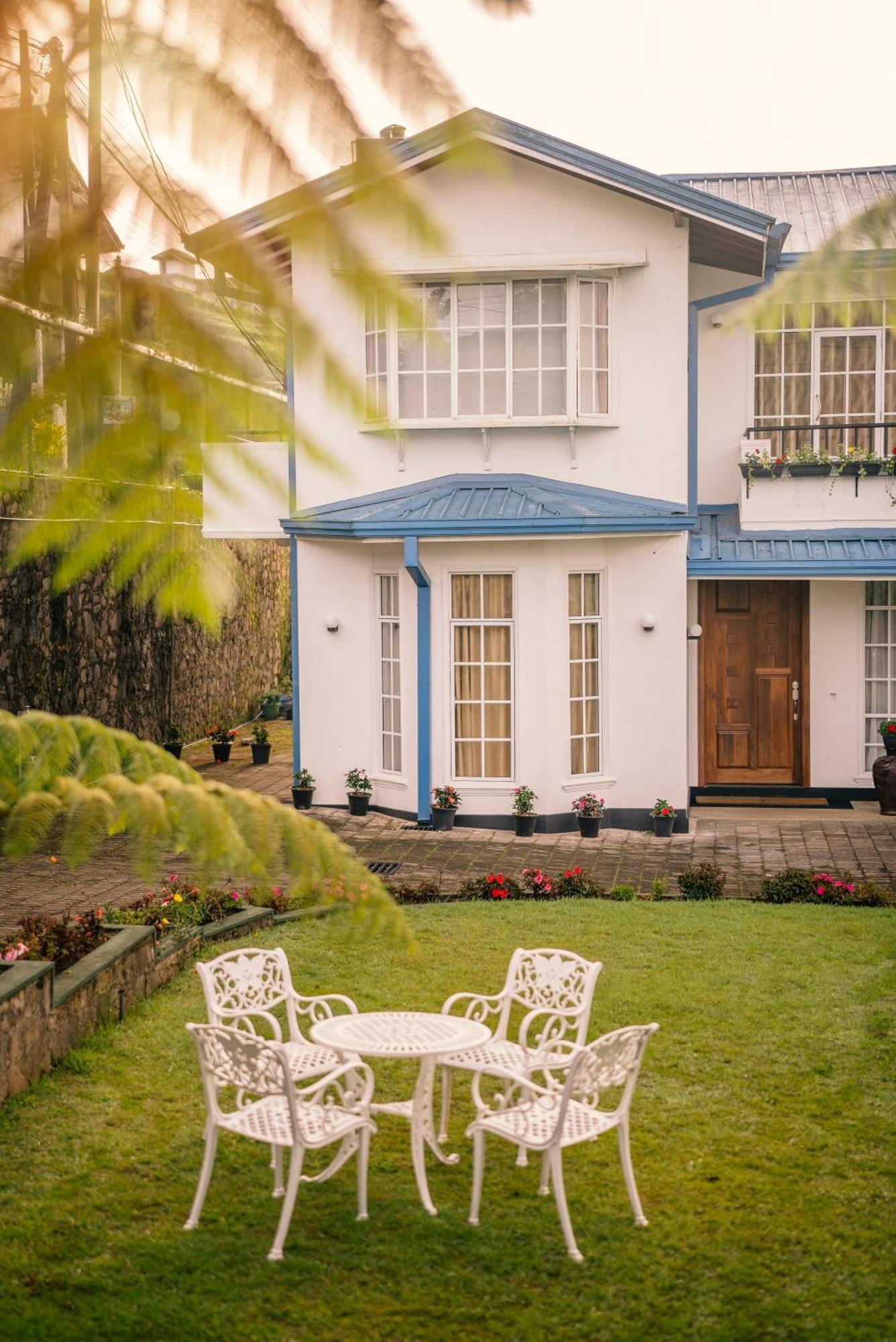 Hotel Aaradhya Nuwara Eliya Esterno foto